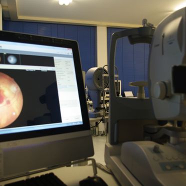 Augenarzt - Zürich - Augentreffpunkt dipl. med. Sanchez Lasa Enrique